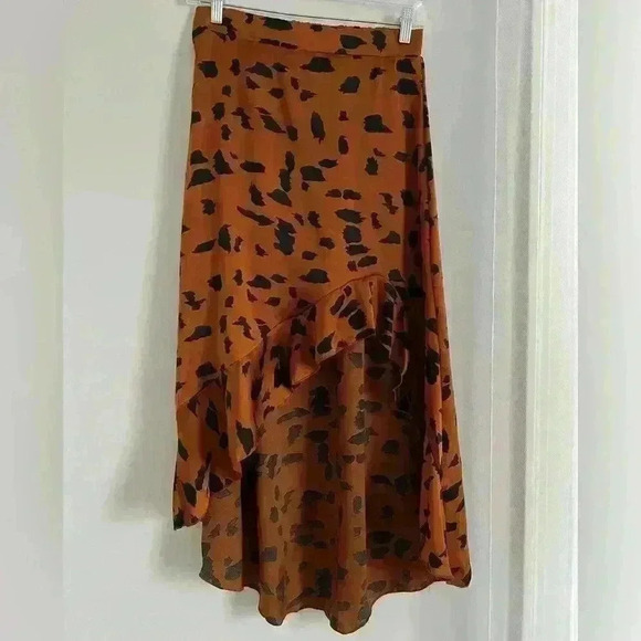 Leopard printed orange high low skirt - Picture 1 of 5